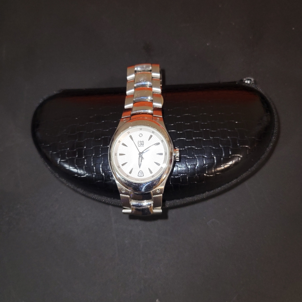 Watch - Picture 7 of 7